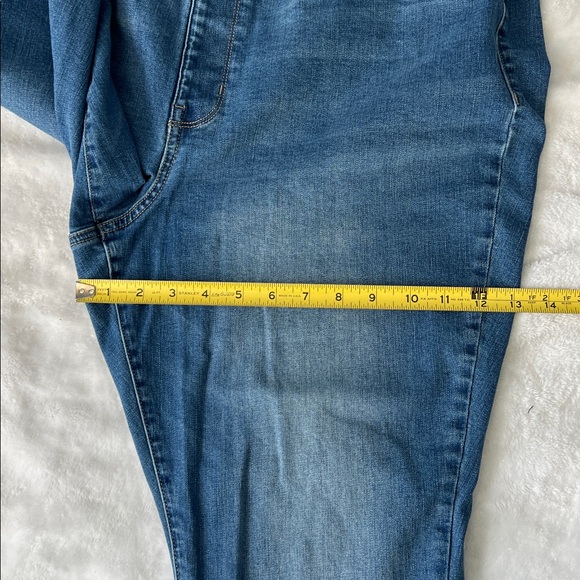Wonderly Pull-On High Rise Skinny Crop Women's Blue Denim Jeans - 20W - Picture 11 of 11